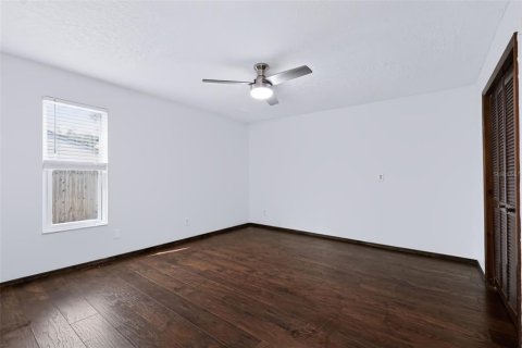 Villa ou maison à vendre à Tarpon Springs, Floride: 3 chambres, 213.49 m2 № 2312794 - photo 19