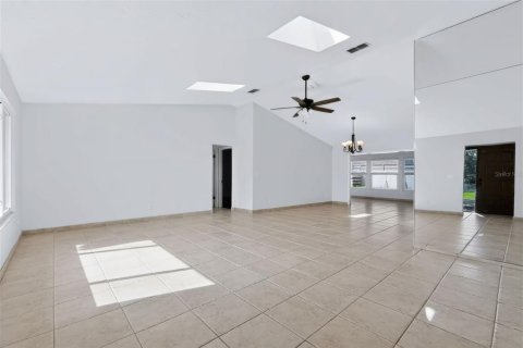 Villa ou maison à vendre à Tarpon Springs, Floride: 3 chambres, 213.49 m2 № 2312794 - photo 5