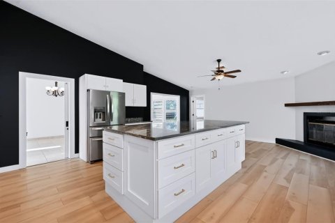 Villa ou maison à vendre à Tarpon Springs, Floride: 3 chambres, 213.49 m2 № 2312794 - photo 28