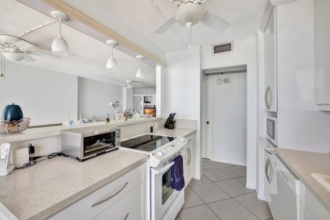 Copropriété à vendre à Hollywood, Floride: 1 chambre, 78.97 m2 № 2423483 - photo 20