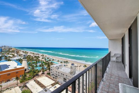 Copropriété à vendre à Hollywood, Floride: 1 chambre, 78.97 m2 № 2423483 - photo 24