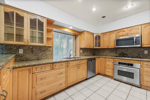 Villa ou maison à louer à Hallandale Beach, Floride: 3 chambres, 124.86 m2 № 2378737 - photo 16