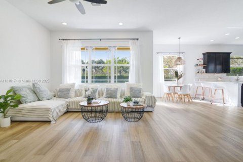 Villa ou maison à vendre à Parkland, Floride: 4 chambres, 277.03 m2 № 1959827 - photo 13