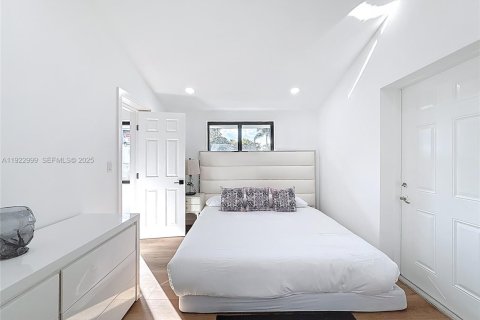 Купить виллу или дом в Майами, Флорида 4 спальни, 131.18м2, № 1988312 - фото 13