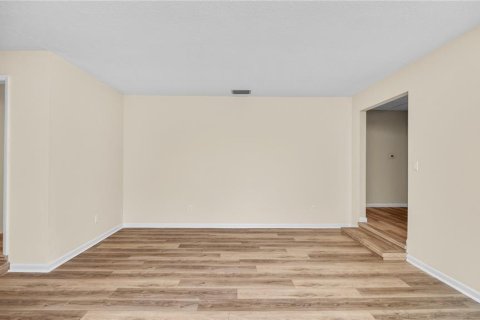 House in Lakeland, Florida 4 bedrooms, 236.81 sq.m. № 1885283 - photo 25