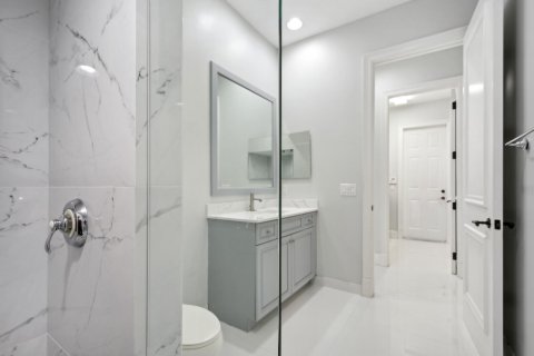 House in Parkland, Florida 6 bedrooms, 261.61 sq.m. № 2083225 - photo 23