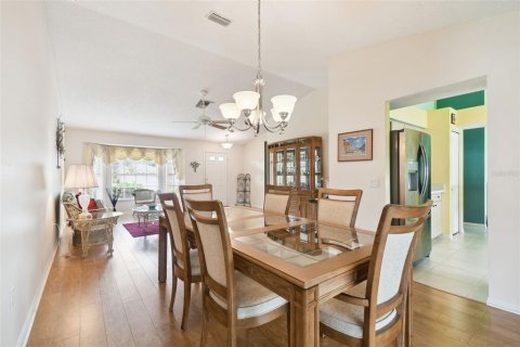 House in Trinity, Florida 3 bedrooms, 183.48 sq.m. № 1844572 - photo 3