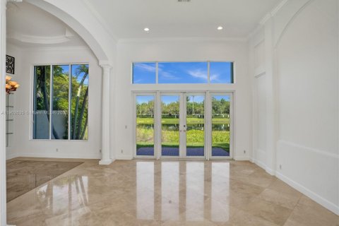 Снять в аренду виллу или дом в Делрей-Бич, Флорида 5 спален, 422.05м2, № 1952997 - фото 27