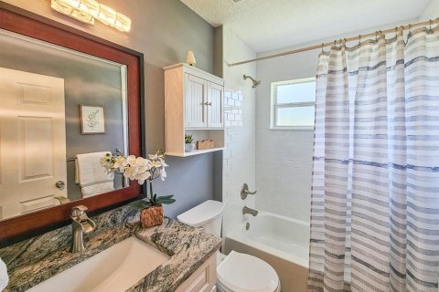 House in Palm Coast, Florida 3 bedrooms, 129.97 sq.m. № 1760365 - photo 24