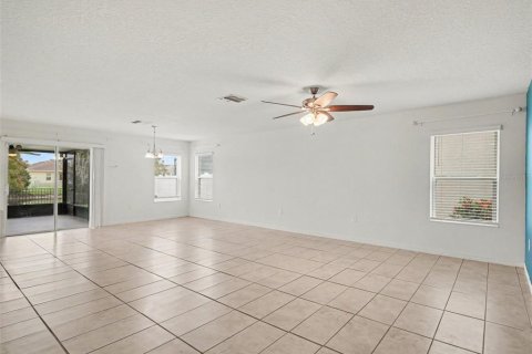 Villa ou maison à vendre à Riverview, Floride: 3 chambres, 225.38 m2 № 2410341 - photo 9