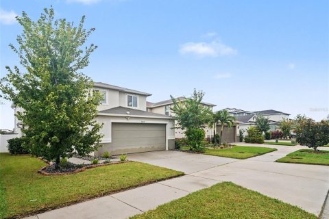 Villa ou maison à vendre à Riverview, Floride: 3 chambres, 225.38 m2 № 2410341 - photo 4