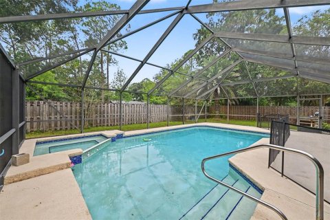 House in Gainesville, Florida 3 bedrooms, 134.71 sq.m. № 2394209 - photo 16