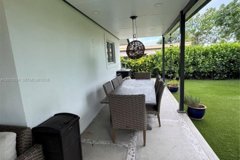 Villa ou maison à vendre à Miami Gardens, Floride: 5 chambres, 161.46 m2 № 2069043 - photo 29