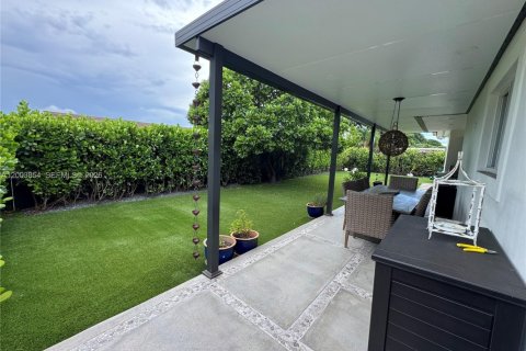 Villa ou maison à vendre à Miami Gardens, Floride: 5 chambres, 161.46 m2 № 2069043 - photo 30