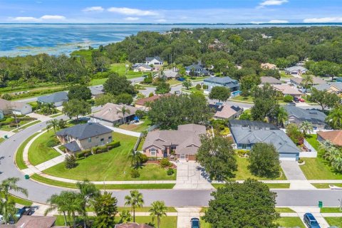 House in Winter Garden, Florida 4 bedrooms, 275.64 sq.m. № 1911068 - photo 2