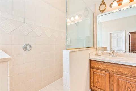 House in Winter Garden, Florida 4 bedrooms, 275.64 sq.m. № 1911068 - photo 24