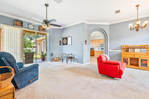 House in Winter Garden, Florida 4 bedrooms, 275.64 sq.m. № 1911068 - photo 17