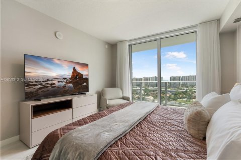Apartment in Sunny Isles Beach, Florida 3 bedrooms, 143.16 sq.m. № 2242117 - photo 23