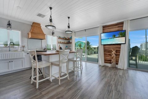 Casa en alquiler en Tavernier, Florida, 3 dormitorios, 92.9 m2 № 2060016 - foto 8