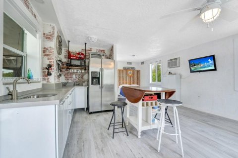 Casa en alquiler en Tavernier, Florida, 3 dormitorios, 92.9 m2 № 2060016 - foto 24