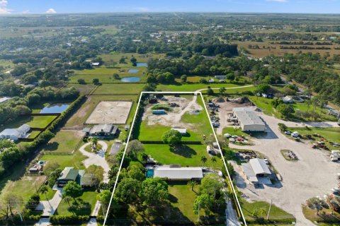 Villa ou maison à vendre à Fort Pierce, Floride: 3 chambres, 215.53 m2 № 1079255 - photo 1