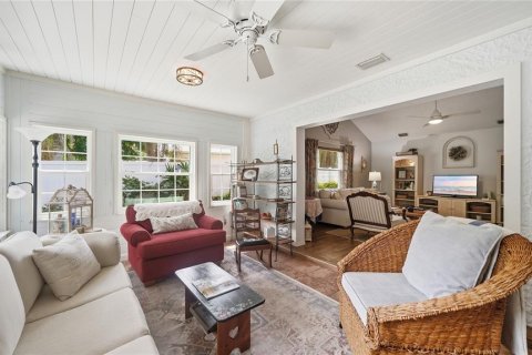Casa en venta en Palm Coast, Florida, 3 dormitorios, 144.93 m2 № 2386691 - foto 9