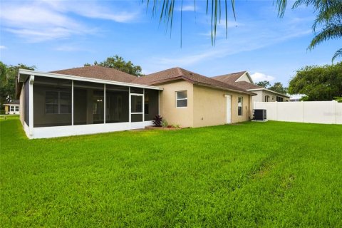 Casa en venta en Wesley Chapel, Florida, 4 dormitorios, 208.29 m2 № 2310640 - foto 2
