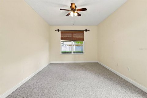 Casa en venta en Wesley Chapel, Florida, 4 dormitorios, 208.29 m2 № 2310640 - foto 14
