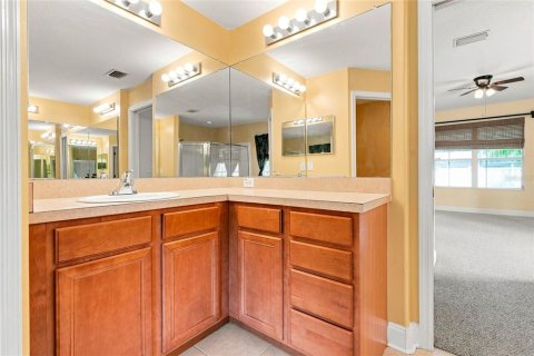 Casa en venta en Wesley Chapel, Florida, 4 dormitorios, 208.29 m2 № 2310640 - foto 18