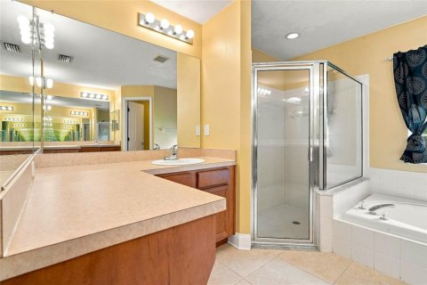 Casa en venta en Wesley Chapel, Florida, 4 dormitorios, 208.29 m2 № 2310640 - foto 17