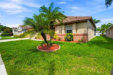 Casa en venta en Wesley Chapel, Florida, 4 dormitorios, 208.29 m2 № 2310640 - foto 5