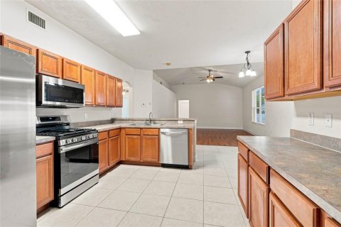 Casa en venta en Wesley Chapel, Florida, 4 dormitorios, 208.29 m2 № 2310640 - foto 19