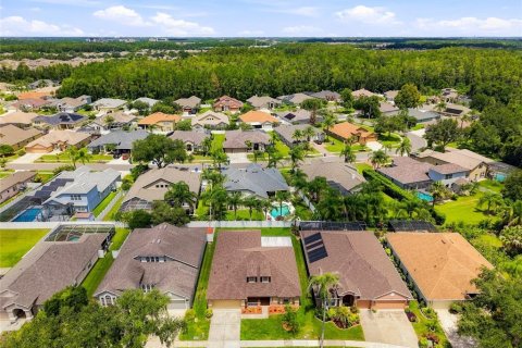 Casa en venta en Wesley Chapel, Florida, 4 dormitorios, 208.29 m2 № 2310640 - foto 4