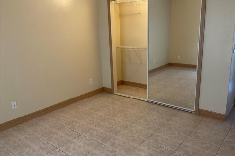 Villa ou maison à louer à Orange City, Floride: 4 chambres, 232.91 m2 № 2095580 - photo 16