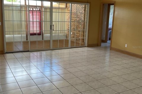 Villa ou maison à louer à Orange City, Floride: 4 chambres, 232.91 m2 № 2095580 - photo 20