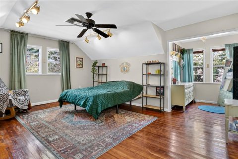 House in Avon Park, Florida 4 bedrooms, 242.2 sq.m. № 1854584 - photo 5