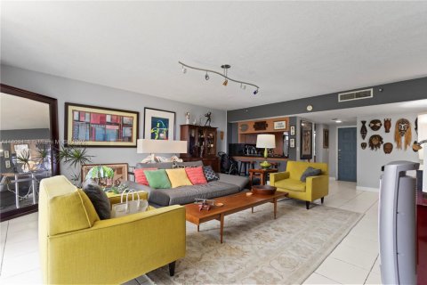 Condominio en venta en Fort Lauderdale, Florida, 2 dormitorios, 122.26 m2 № 1758907 - foto 6