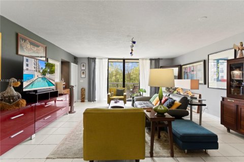 Condominio en venta en Fort Lauderdale, Florida, 2 dormitorios, 122.26 m2 № 1758907 - foto 5