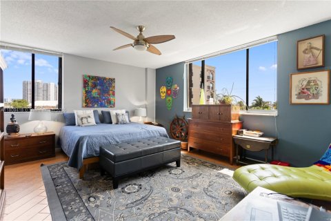Condominio en venta en Fort Lauderdale, Florida, 2 dormitorios, 122.26 m2 № 1758907 - foto 14