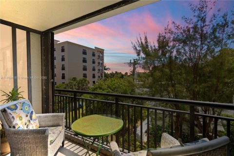 Condominio en venta en Fort Lauderdale, Florida, 2 dormitorios, 122.26 m2 № 1758907 - foto 2