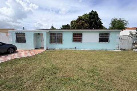 Villa ou maison à West Palm Beach, Floride 3 chambres, 120.03 m2 № 2192563