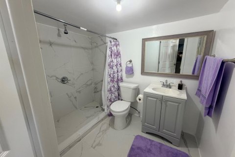 Villa ou maison à louer à West Palm Beach, Floride: 3 chambres, 120.03 m2 № 2192563 - photo 7