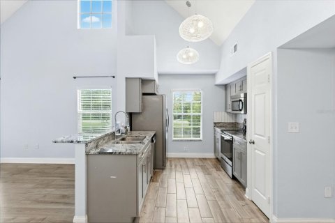 Condo in Tampa, Florida, 1 bedroom  № 1886189 - photo 7