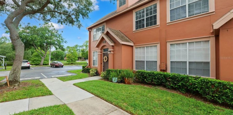 Condo in Tampa, Florida, 1 bedroom № 1886189