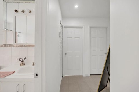 Villa ou maison à vendre à Homestead, Floride: 3 chambres, 144.93 m2 № 1839279 - photo 13