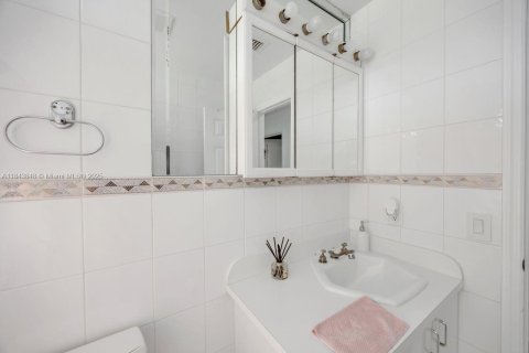 Villa ou maison à vendre à Homestead, Floride: 3 chambres, 144.93 m2 № 1839279 - photo 12