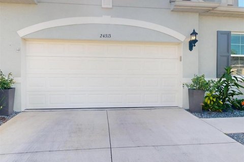 House in Port Charlotte, Florida 2 bedrooms, 154.22 sq.m. № 2321079 - photo 5