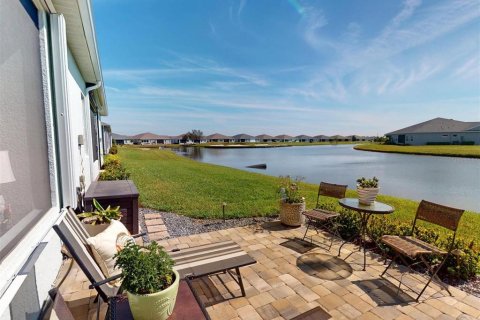 House in Port Charlotte, Florida 2 bedrooms, 154.22 sq.m. № 2321079 - photo 14