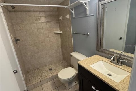 Townhouse in Tampa, Florida 3 bedrooms, 115.57 sq.m. № 2385941 - photo 9