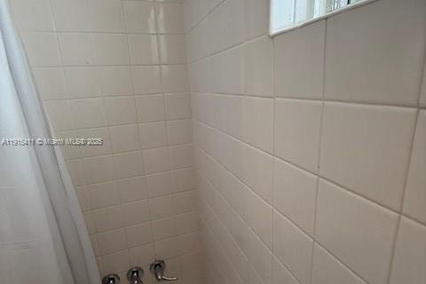 Condominio en venta en North Miami Beach, Florida, 2 dormitorios, 100.8 m2 № 1971869 - foto 16